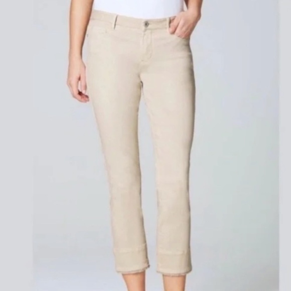 J Jill denim authentic fit cropped size 16P petite. Cream colored.